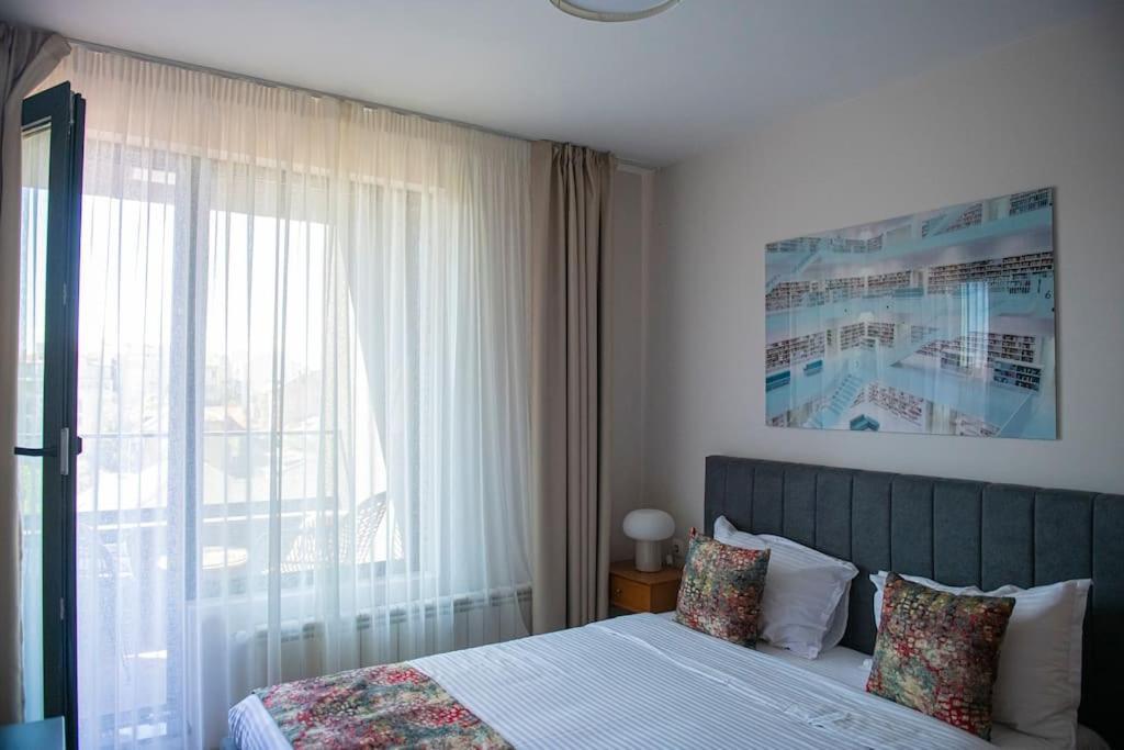 New York: A Spacious Modern Apartment With Parking Sofia Exteriör bild